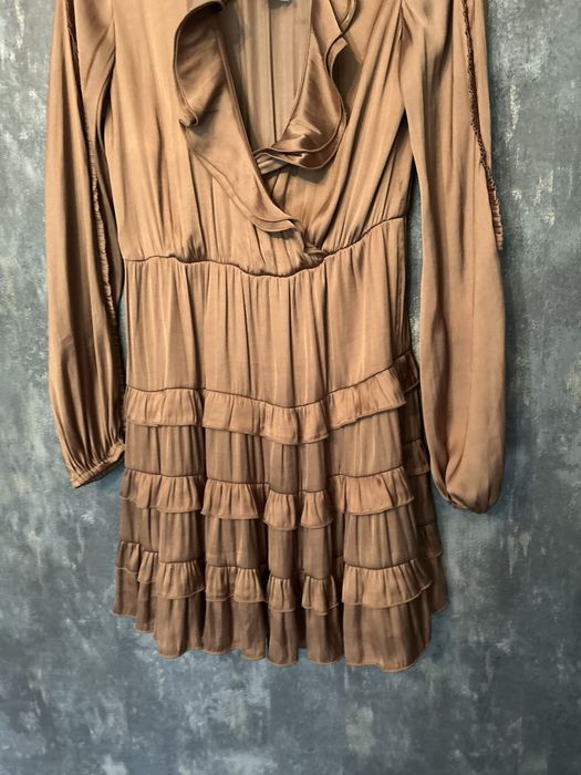 Śliczna  sukienka  Pinko r. 40