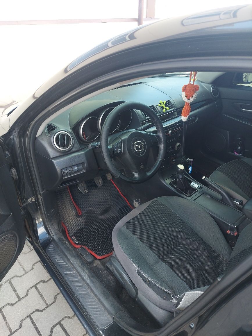 Продам Mazda 3 2005