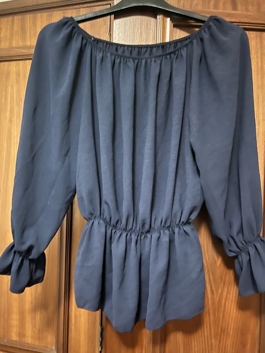 Blusas dm bom estado