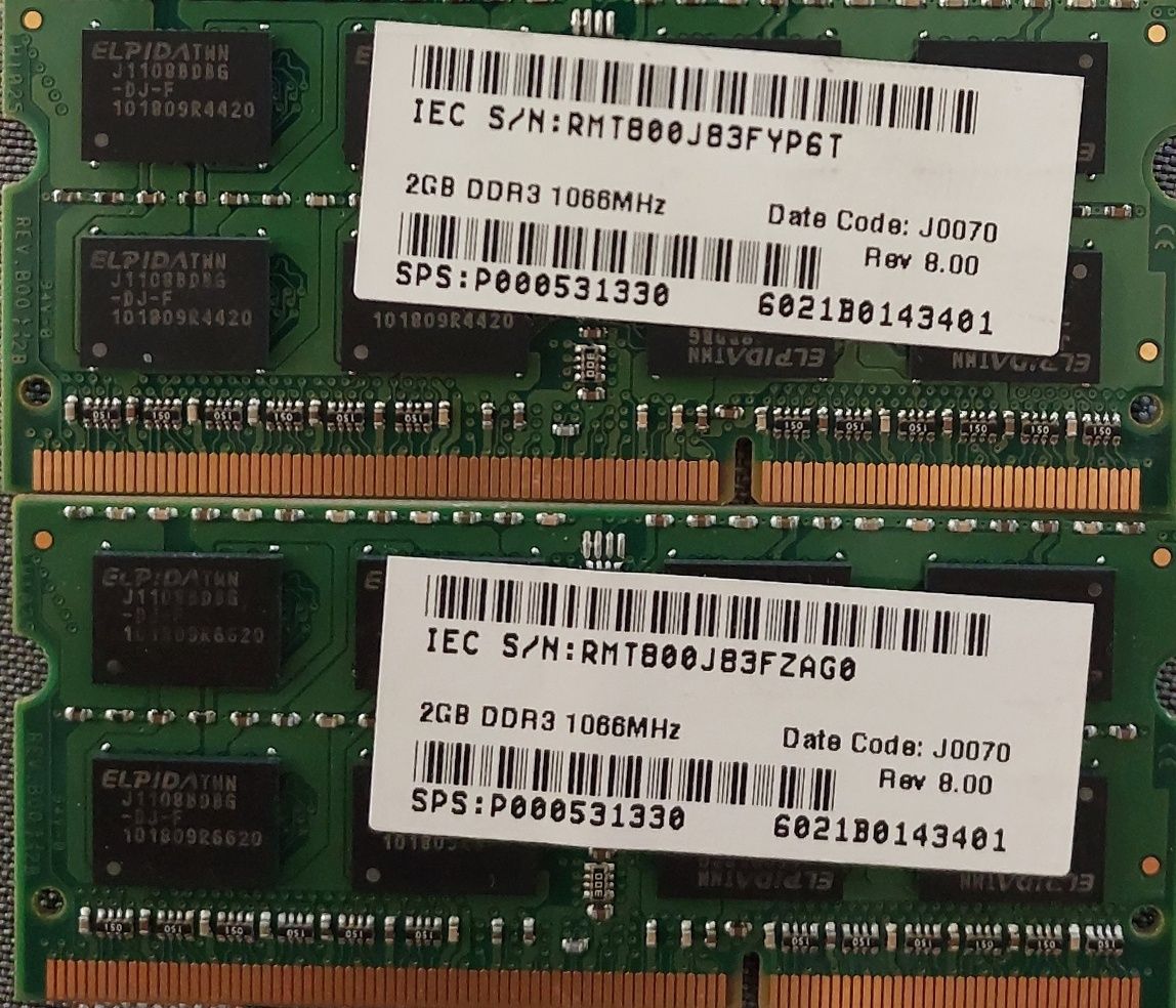 Memória RAM DDR3-1066MHz Kingston 4GB (2x2GB)