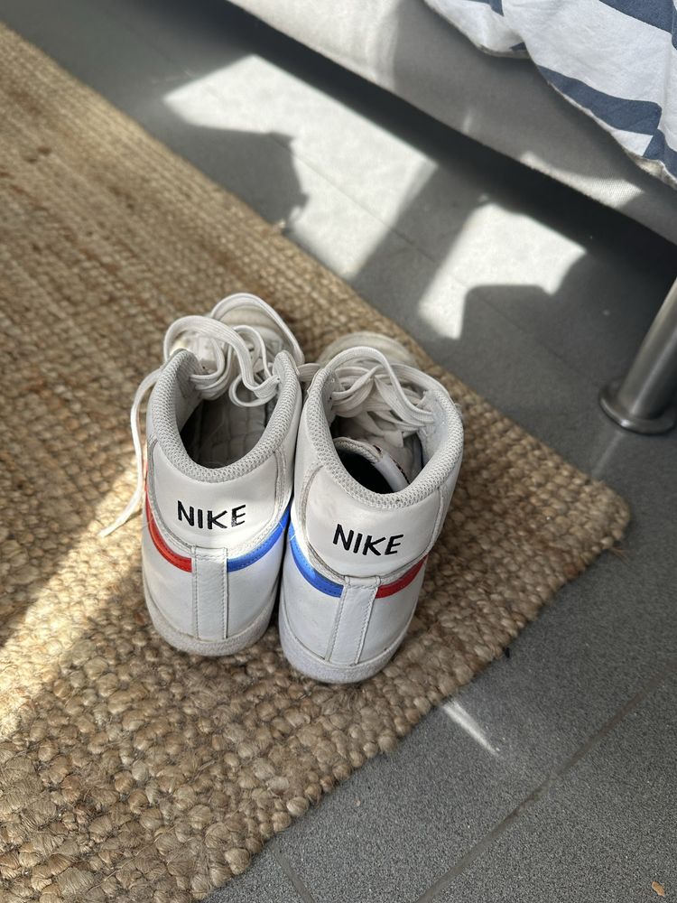 Nike Blazer Tamanho 38