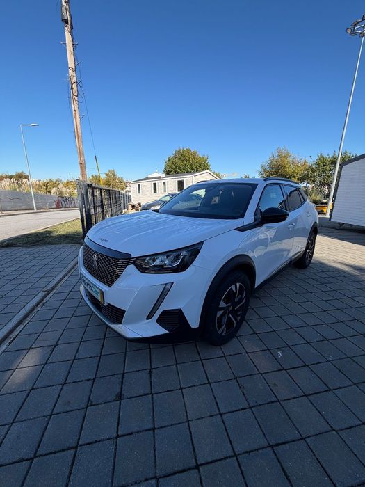 Peugeot 2008 1.5 BlueHDi Allure Pack EAT8