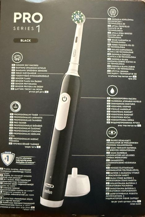 Електрична зубна щітка Oral-B Pro Series 1 Black з дорожнім футляром