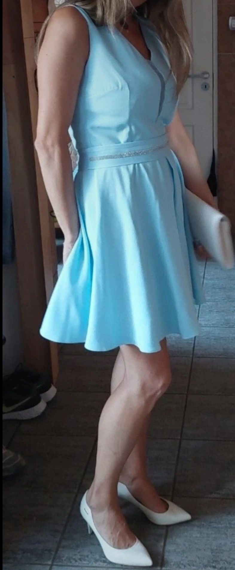 Elegancka sukienka
