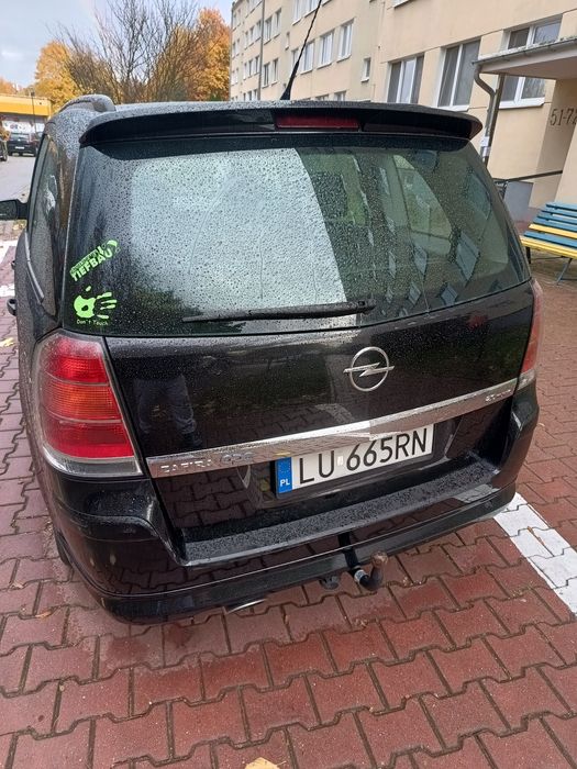 Opel Zafira 2,0 Turbo benzyna OPC Line 200KM