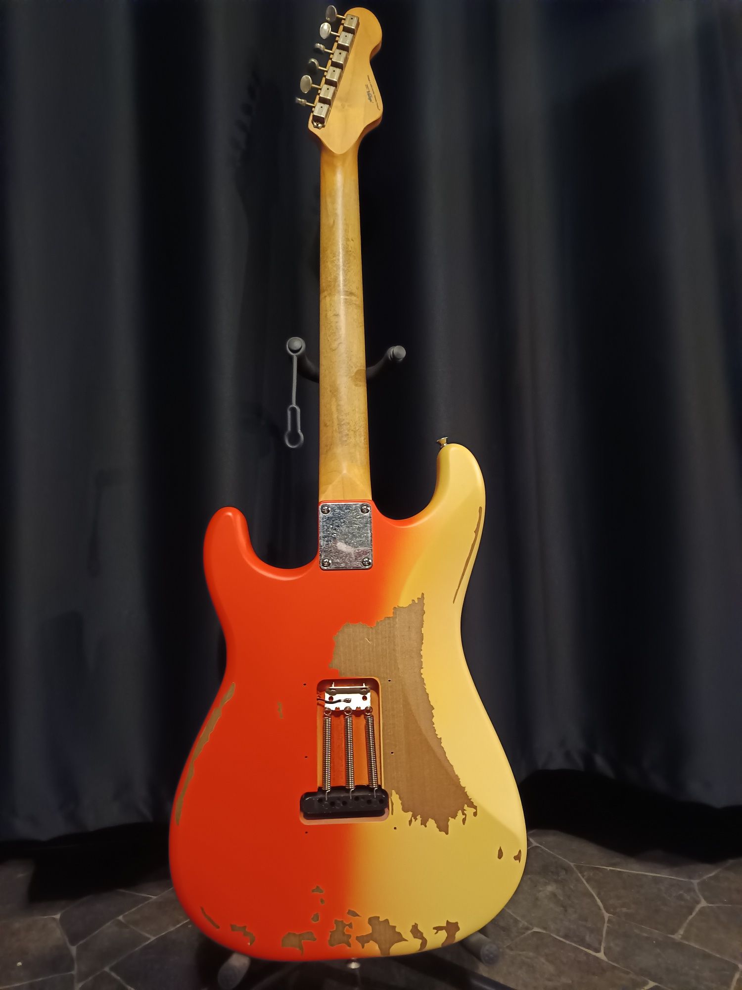 Gitara elektryczna Vintage V6 Thomas Blug Signature stratocaster