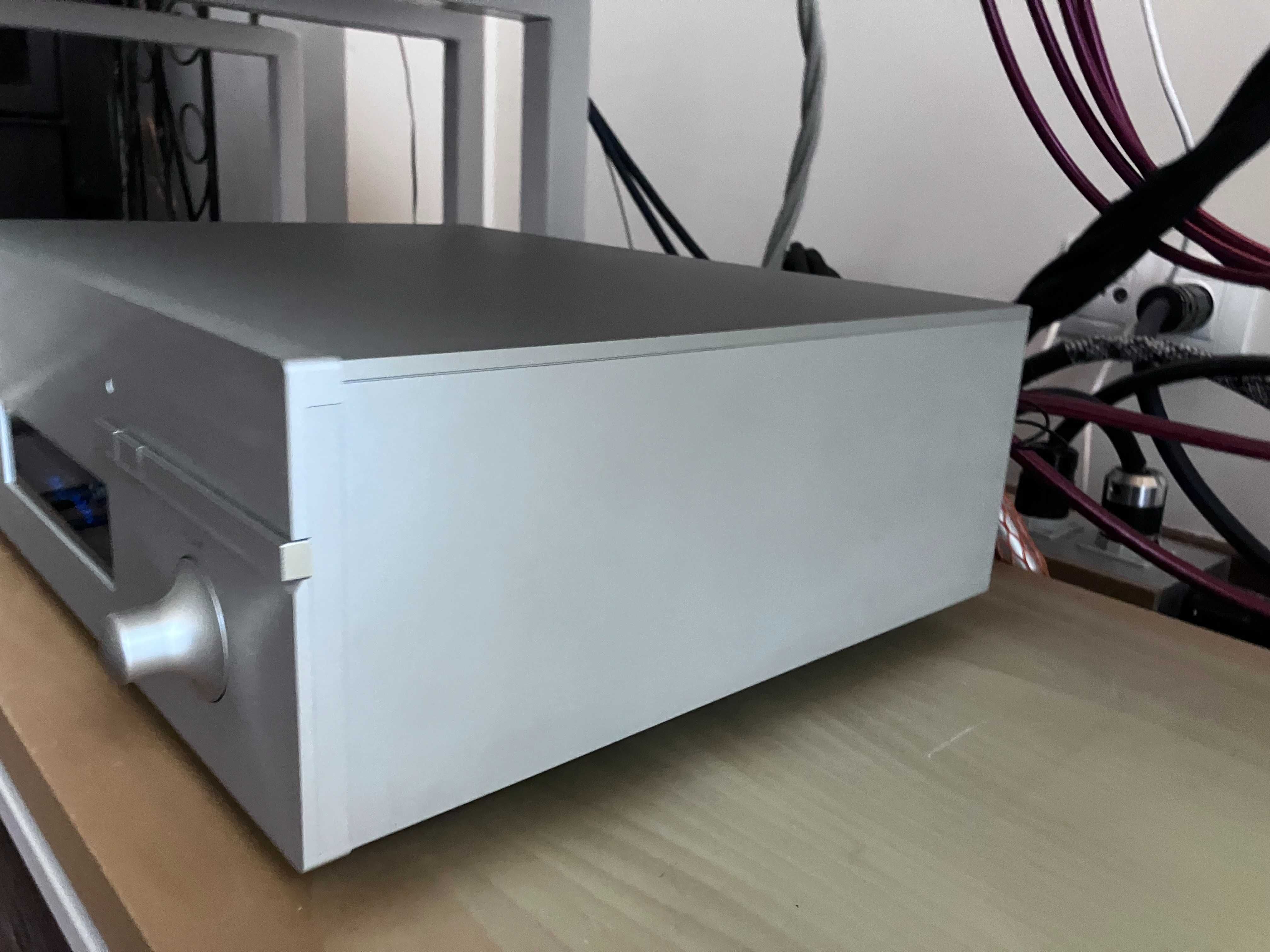 Wzmacniacz  Esoteric AI-10
