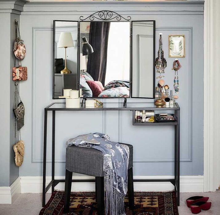 Nowe IKEA VITTSJO BIURKO STOLIK Pod Laptopa Komputer Toaletka Loft