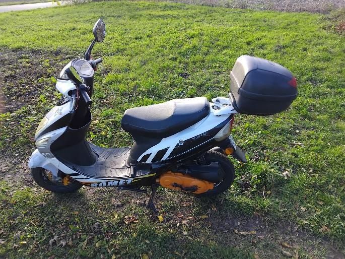 Sprzedam skuter Romet Motors
