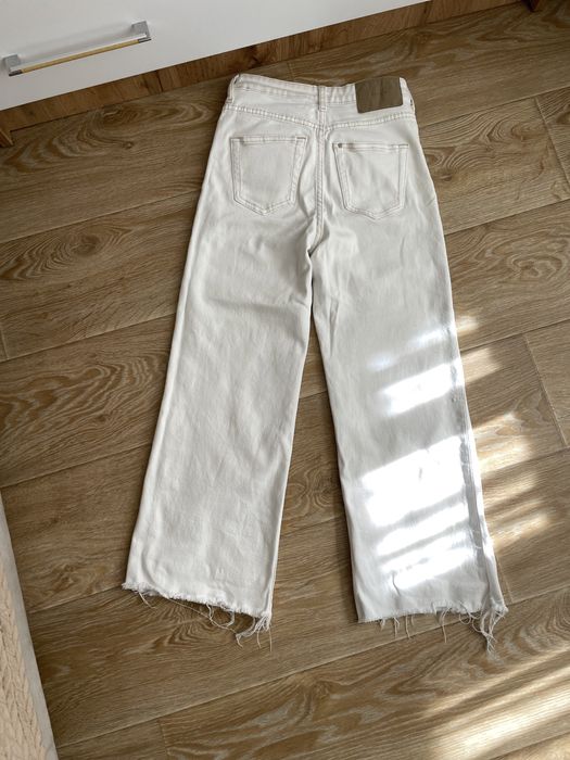 Джинси прямі молочні