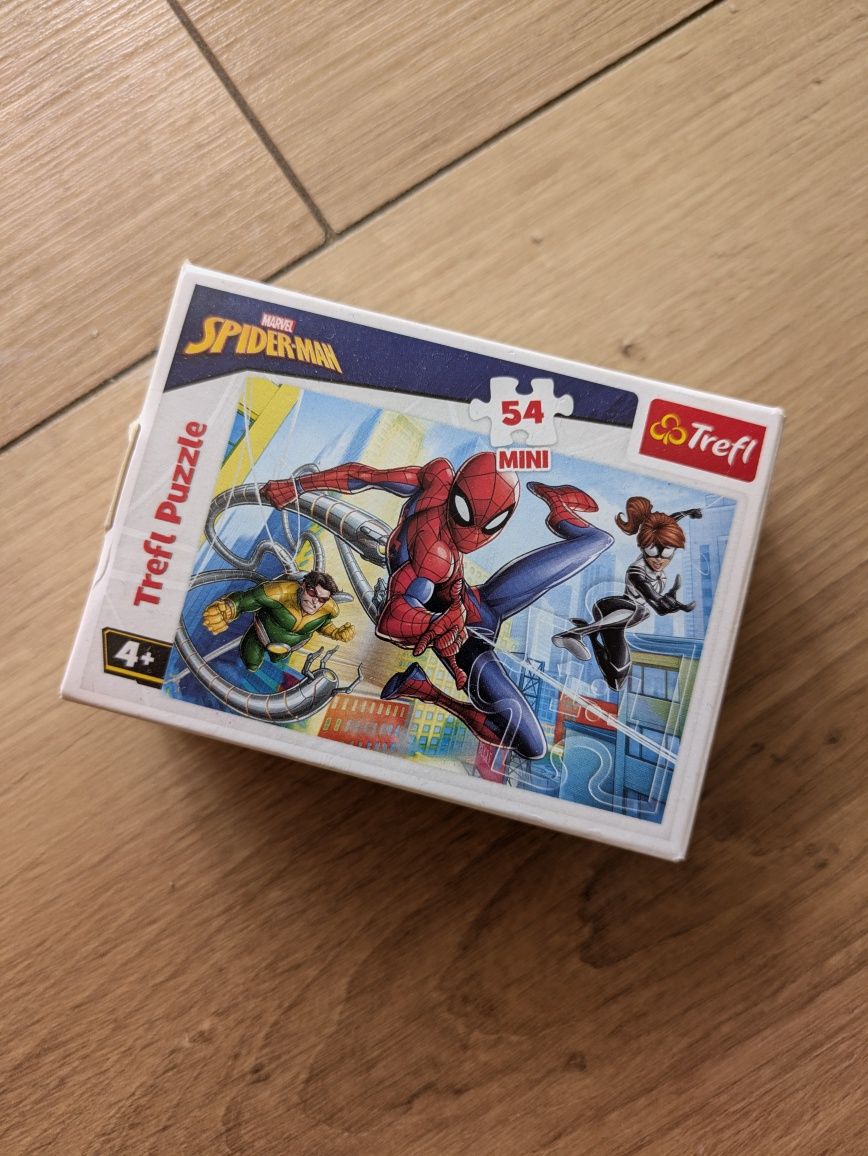 Trefl Puzzle 54 elementy / Spiderman