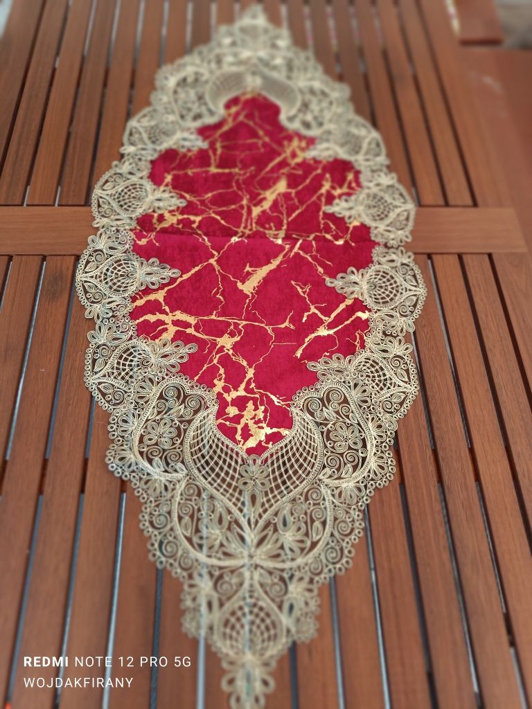 Bieżnik nowy welur złota gipiura 90x40cm