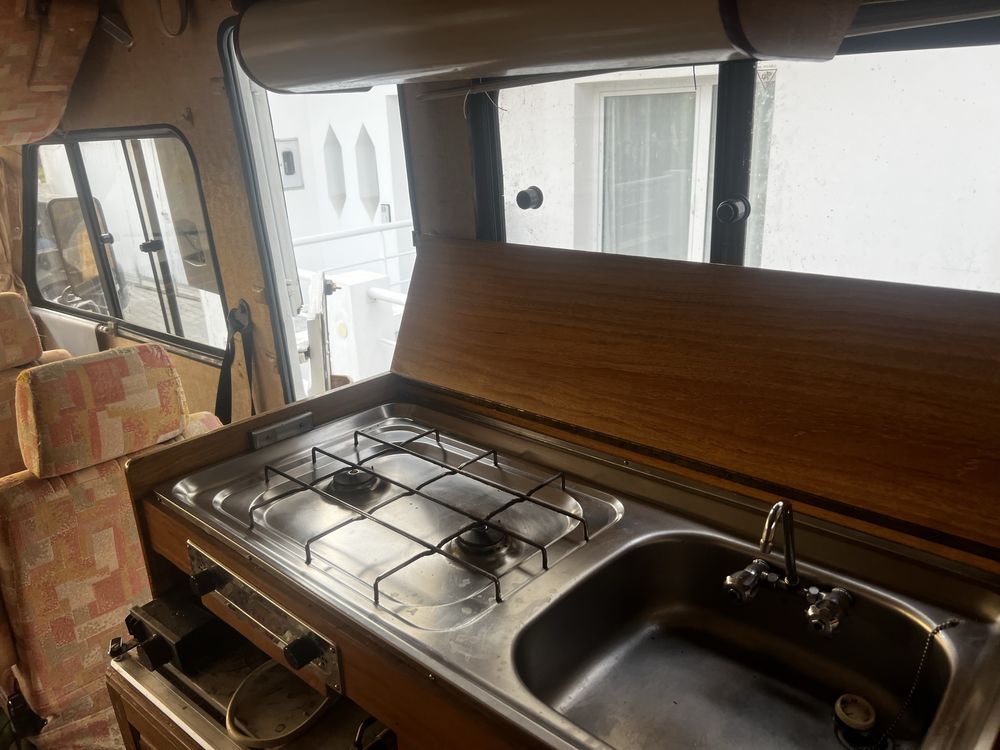 Autocaravana ford transit 89