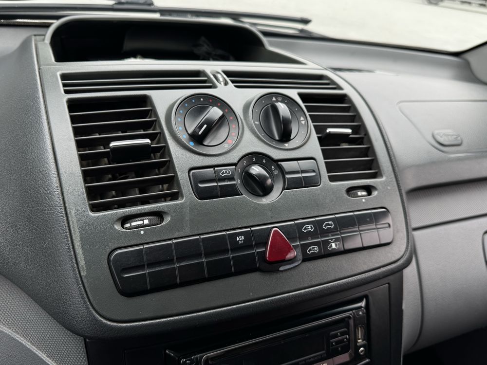 MB Vito 109 2006 рік
