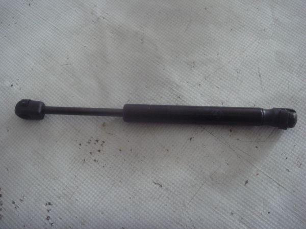 Amortecedor /Porta Objetos Chão Tr Bmw 5 Touring (E61)