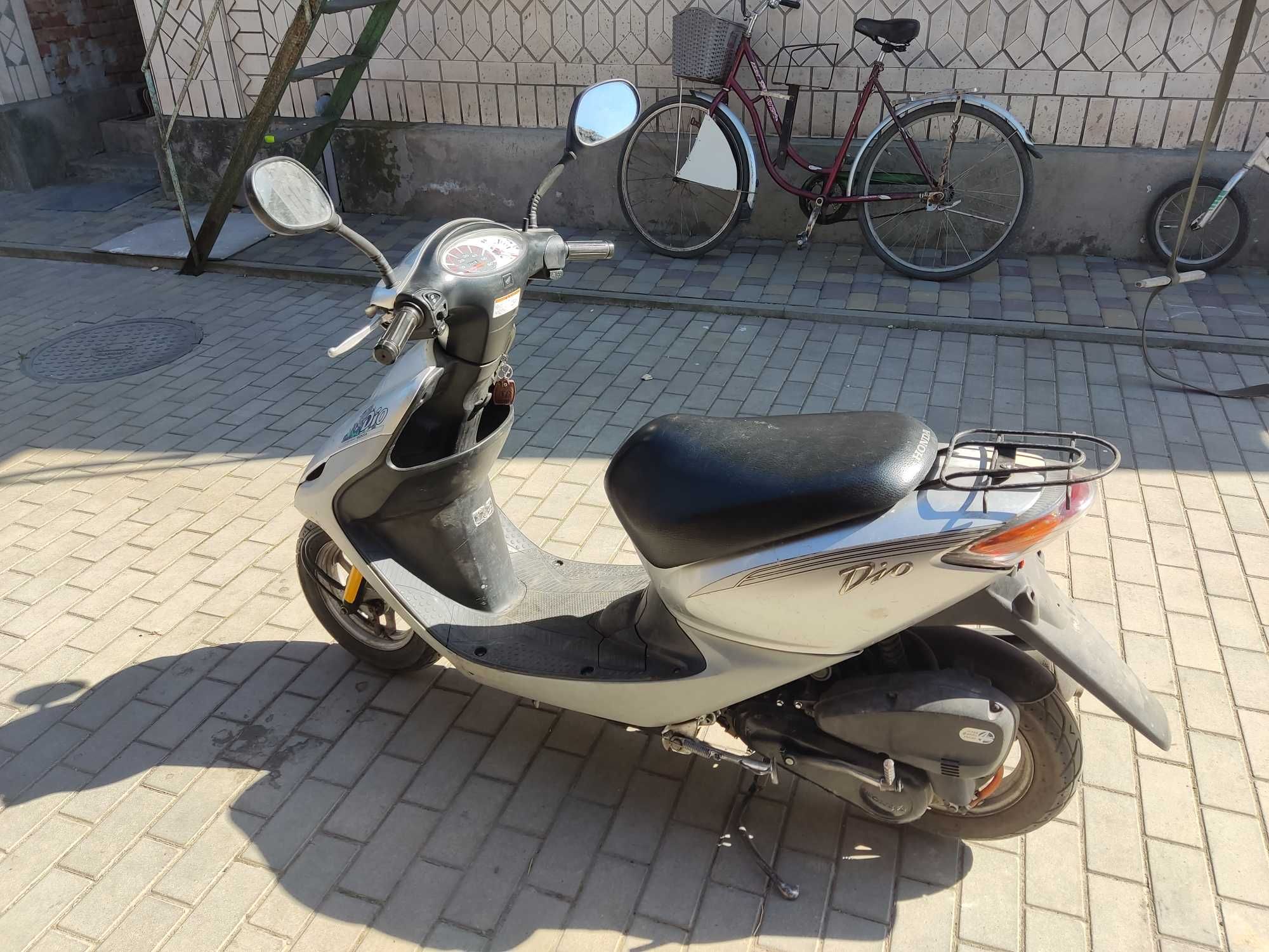 Скутер Honda af57