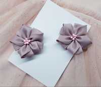 Dwie spinki do włosów kwiat dla dziewczynki urodziny sesja wesele