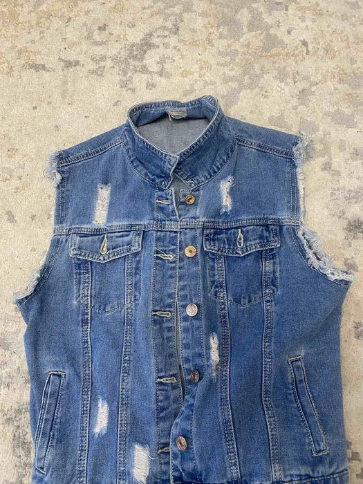 Жилетка безрукавка жіноча джинсова (для худих дівчат)