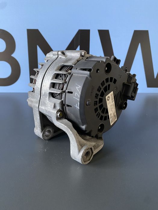 Генератор BMW E60 E61 E90 E91 N47 2.0 Дизель Генератор Н47 БМВ