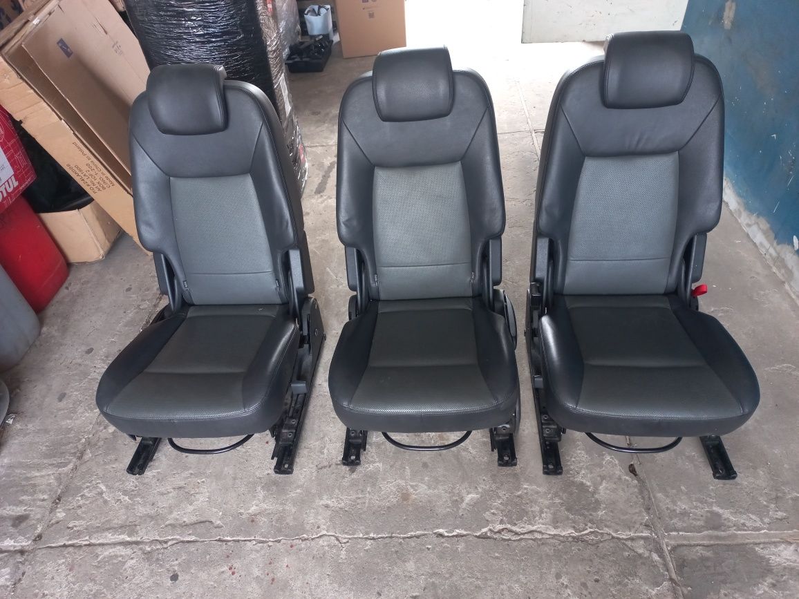 Fotele 2 rząd ford s-max galaxy przesuwane