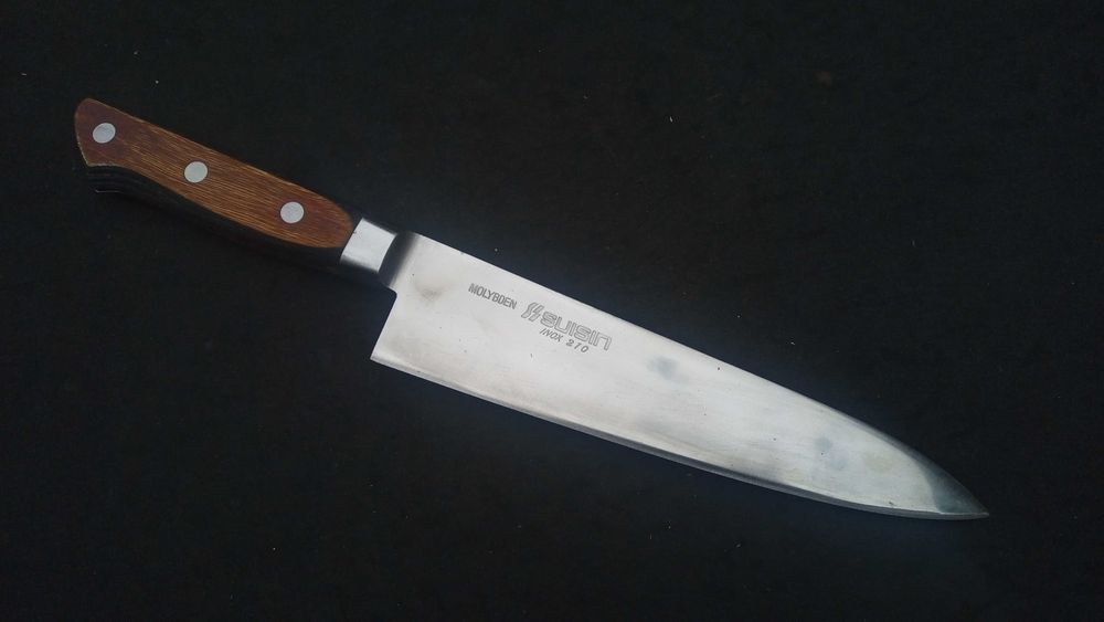 Nóż japoński Suisin - gyuto