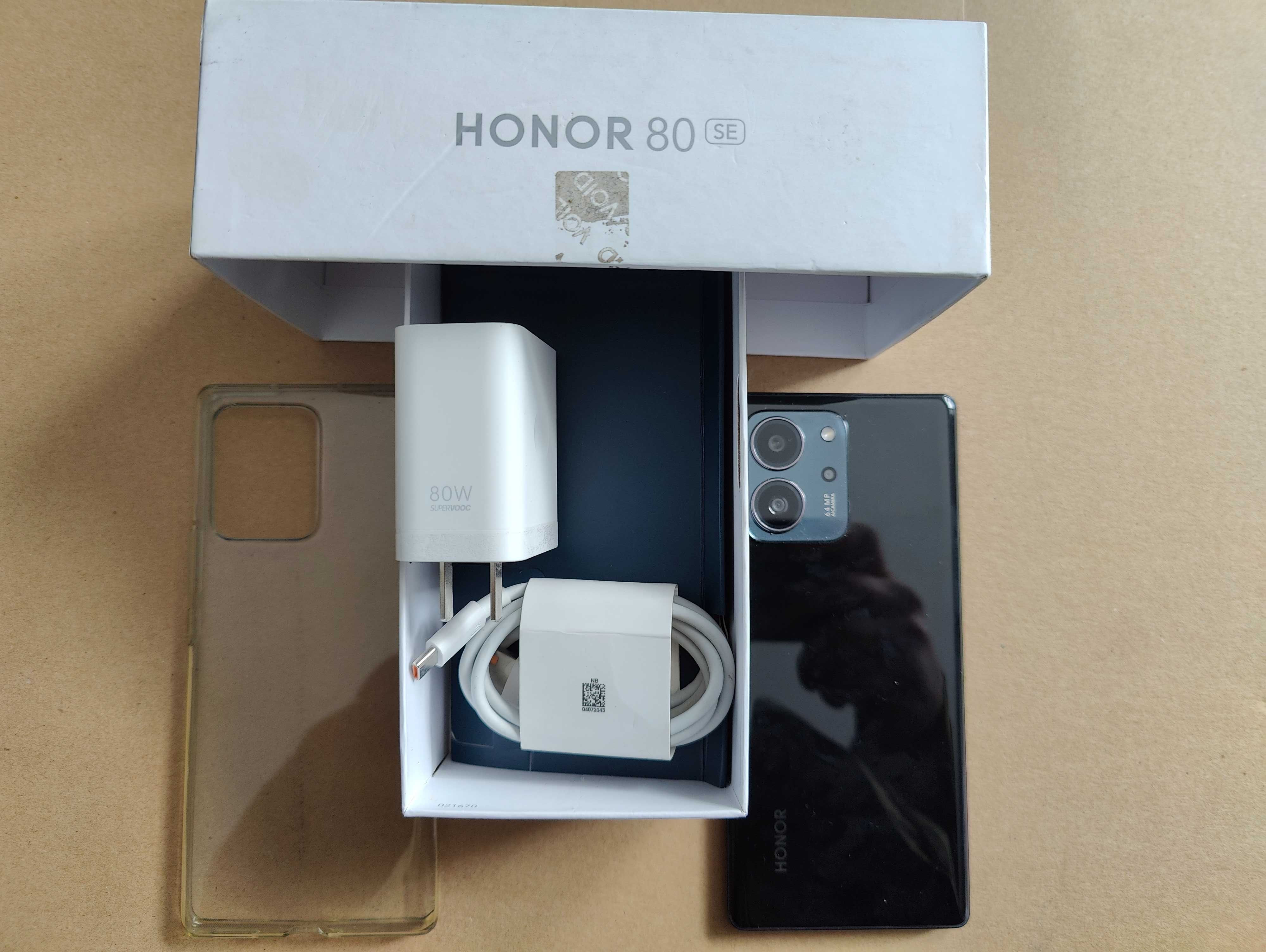 Смартфон Honor 80 SE