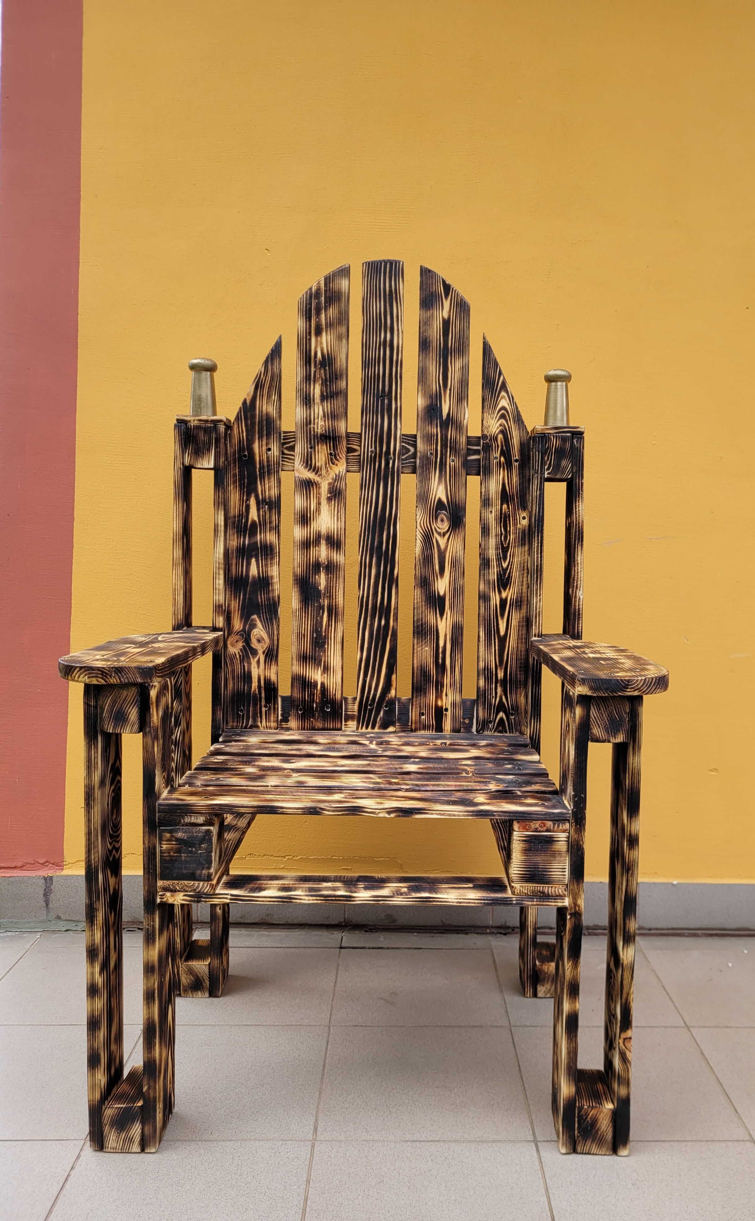 Krzesło ogrodowe - tron
