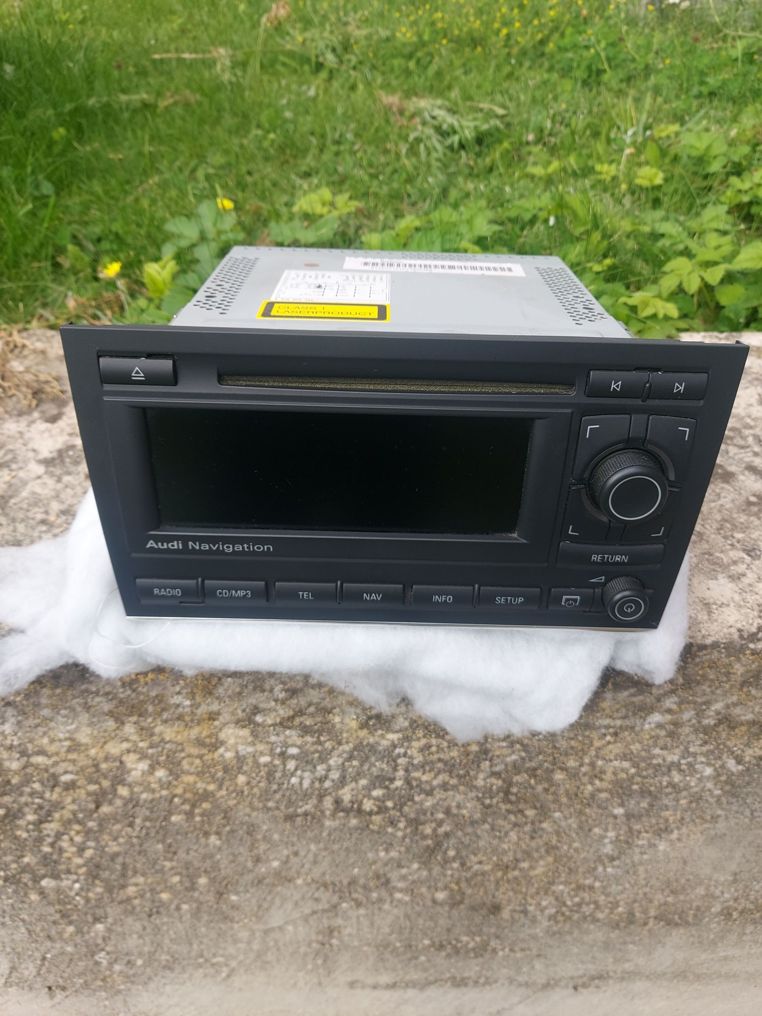 Radio do audi a4 b7, b6