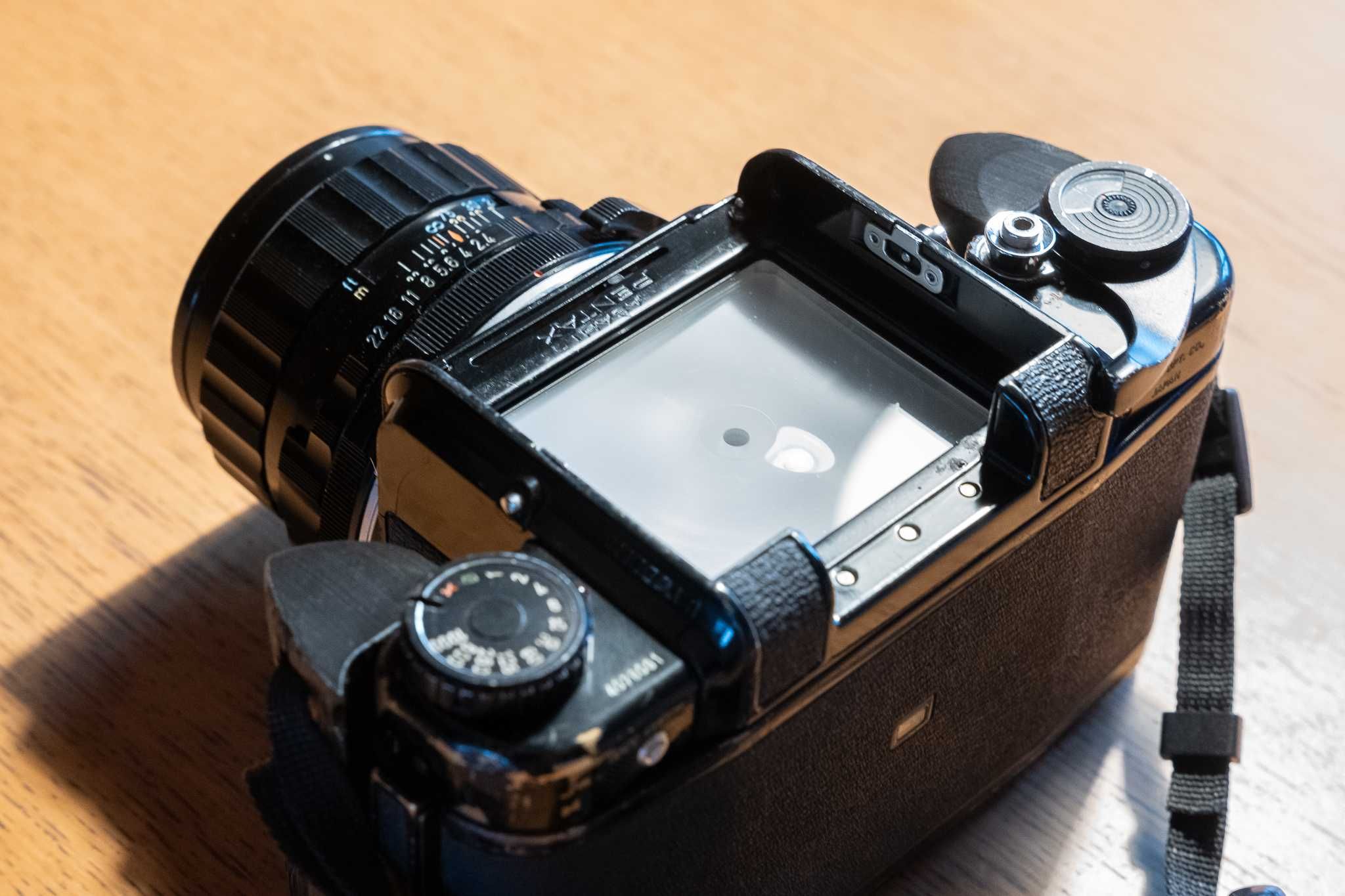 Pentax 6x7 + 105 F2.4 + 55 F3.5 + pryzmat z pomiarem