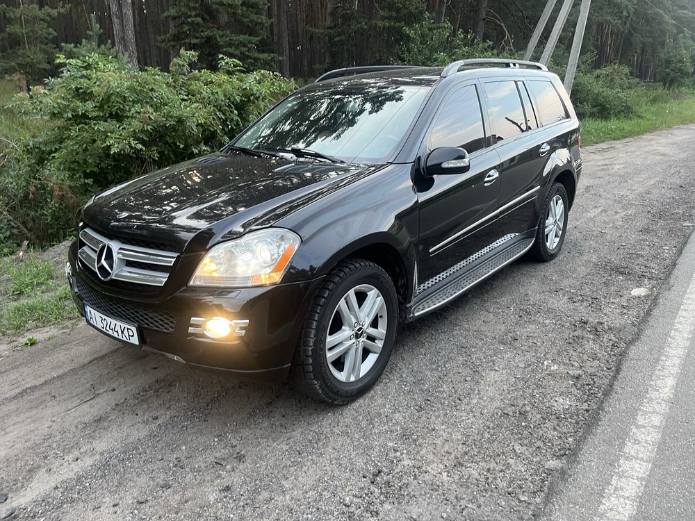 Продам хороший автомобиль