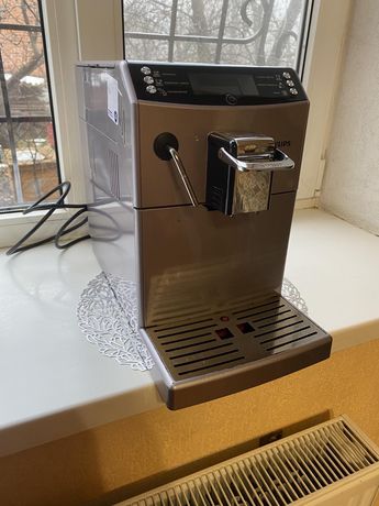 Кофеварка кофемашина Phillips привезена з Європи
