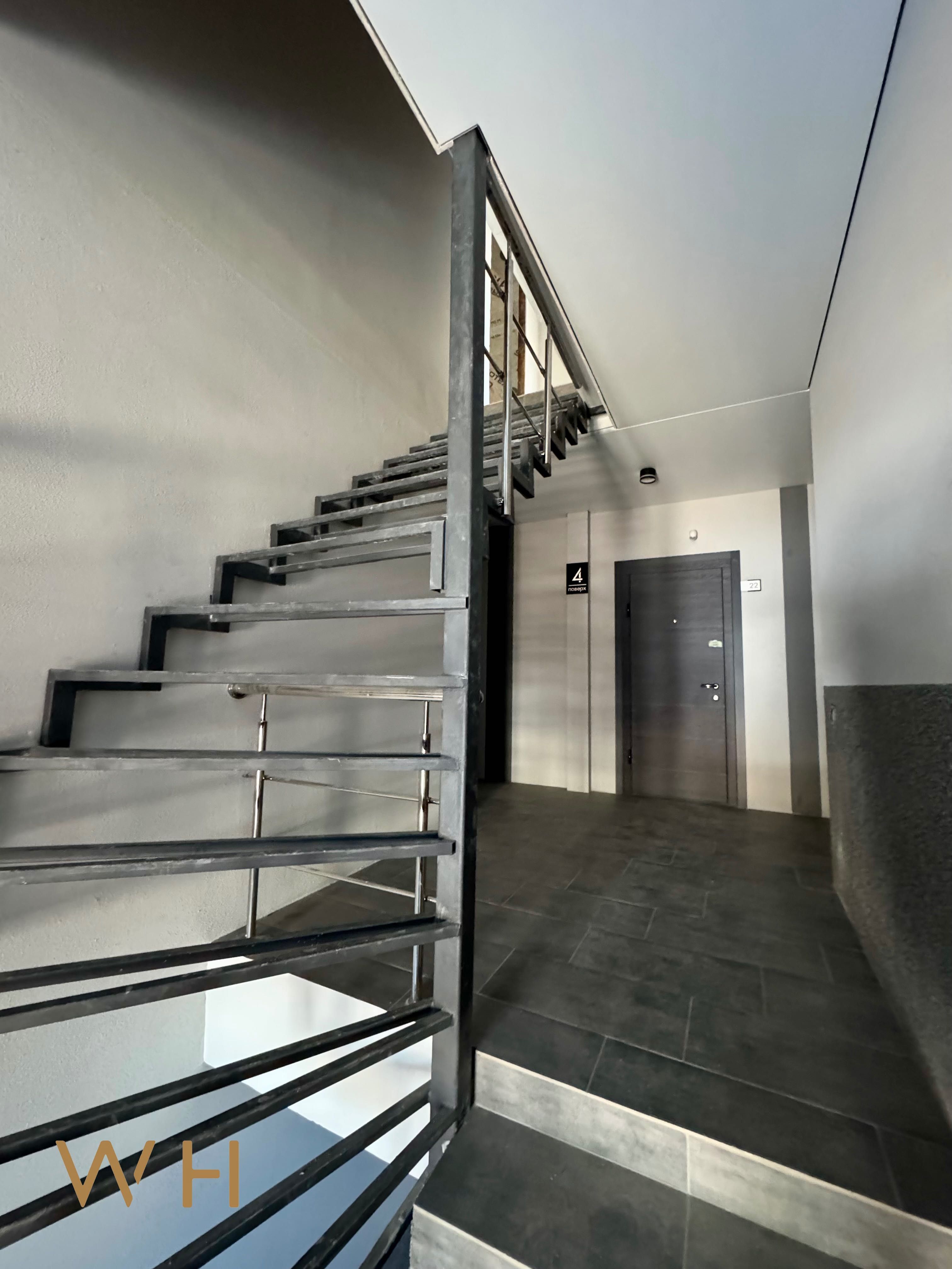 Продаж 1-кімнатної квартири 76,2 м² у Києві, вул. Трублаїні, 3, без %