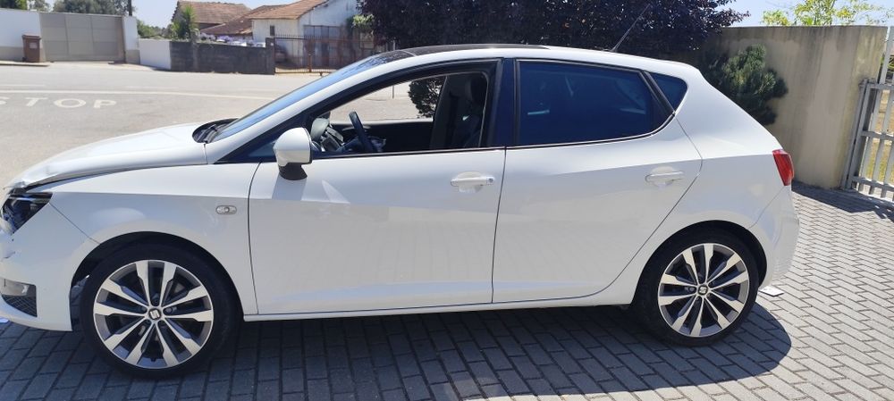 SEAT Ibiza Fr 1.0 gasolina salvado