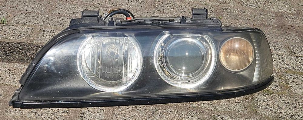 Reflektor prawy+lewy Bmw E39 lift ringi XENON