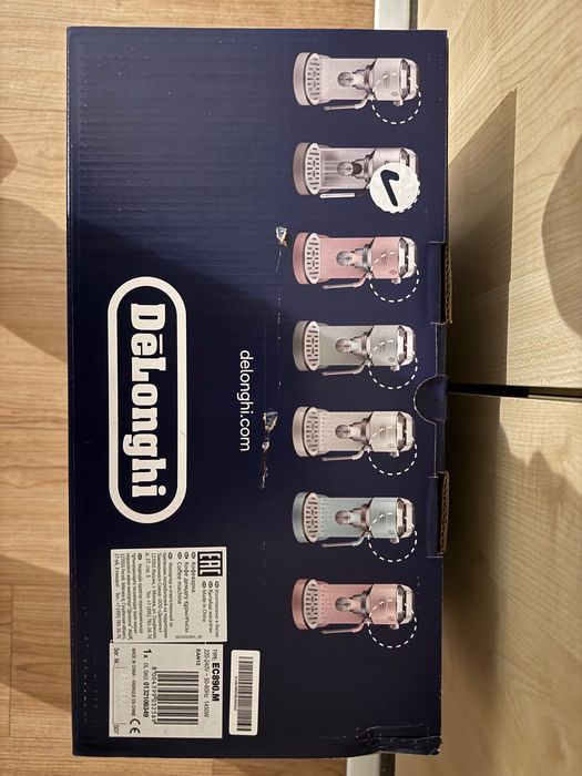 Máquina Café expresso DELONGHI dedica duo ec890.m NOVA/EMBALADA