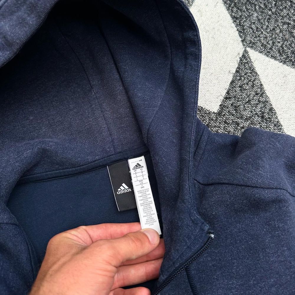 Нова кофта Adidas ZNE M розмір