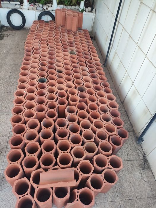 100 Garrafeira Sextavada Dupla