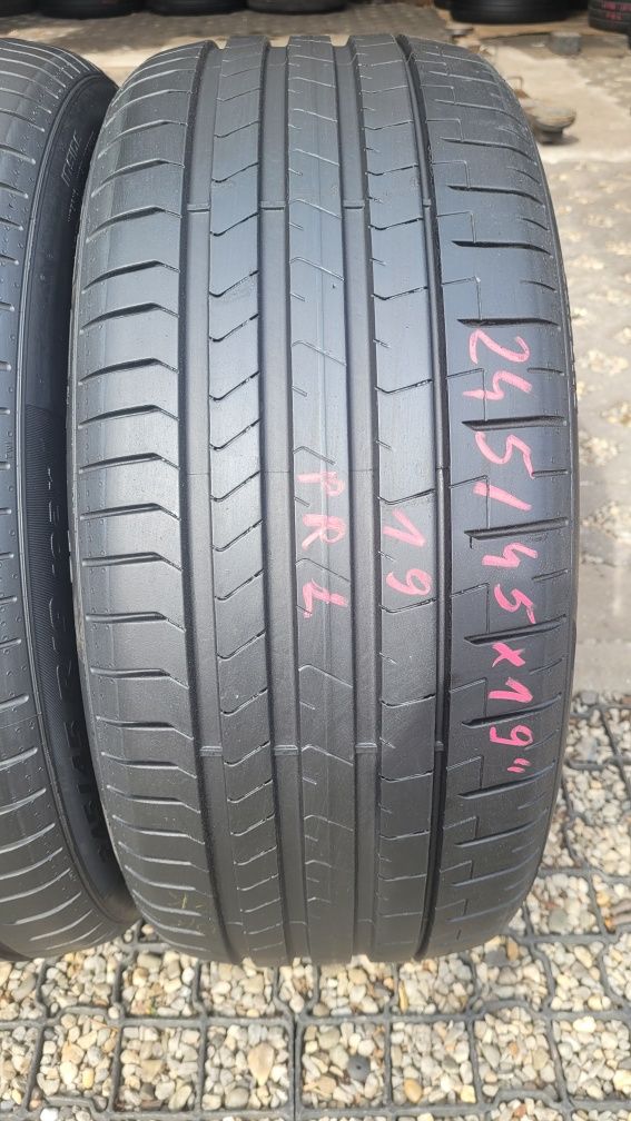 Para opony letnie Pirelli PZero 245/45 19R