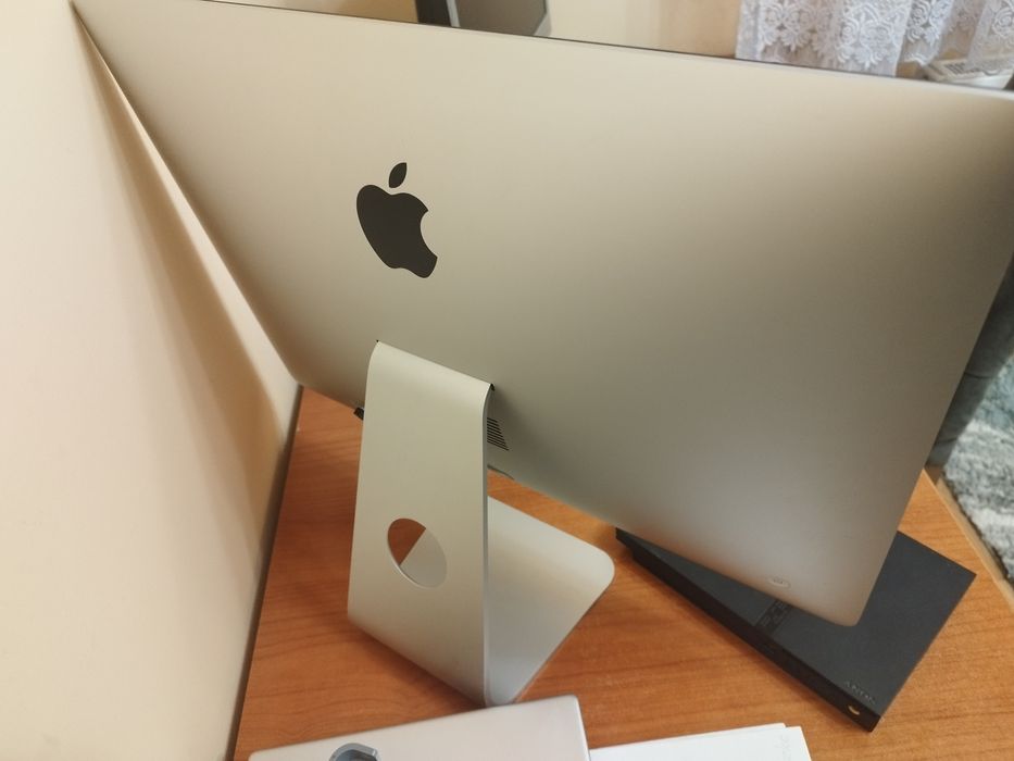 Komputer Apple iMac A1418 Late 2012 21,5" Intel Core i5 8 GB 1000 GB