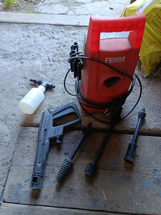 Sprzedam myjke ciśnieniową