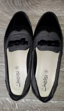 Продам женские туфли-лоферы 37 р