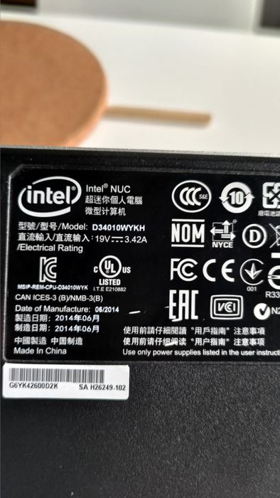 Mini kompuer PC  intel i3, 4 GB ram, dysk 120 gb