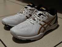 Кросівки ASICS Dynafeather для настільного тенісу
