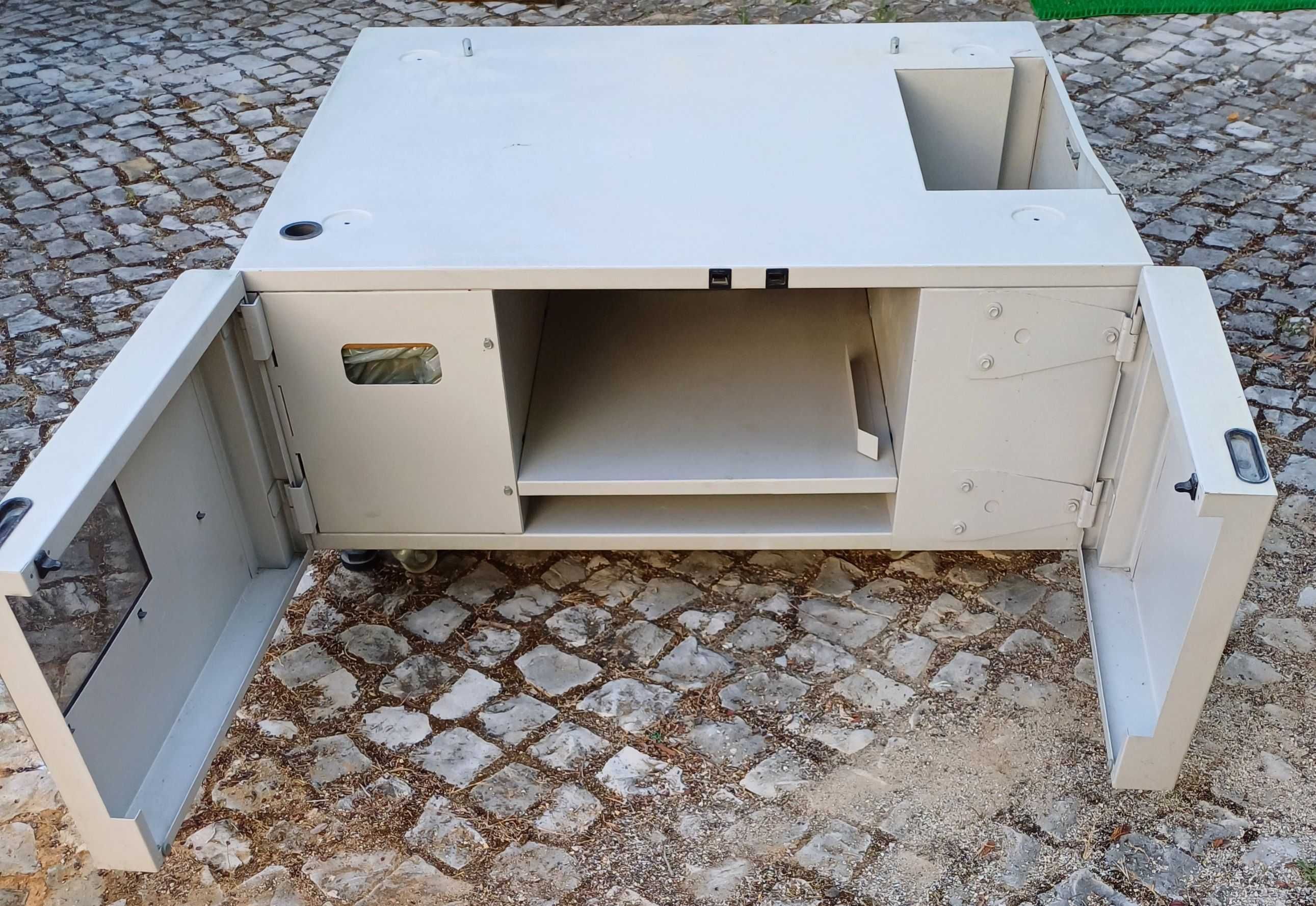 Mesa suporte de Fotocopiadora/impressora etc usada