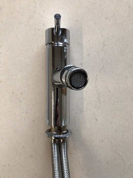 Torneira de casa de banho.