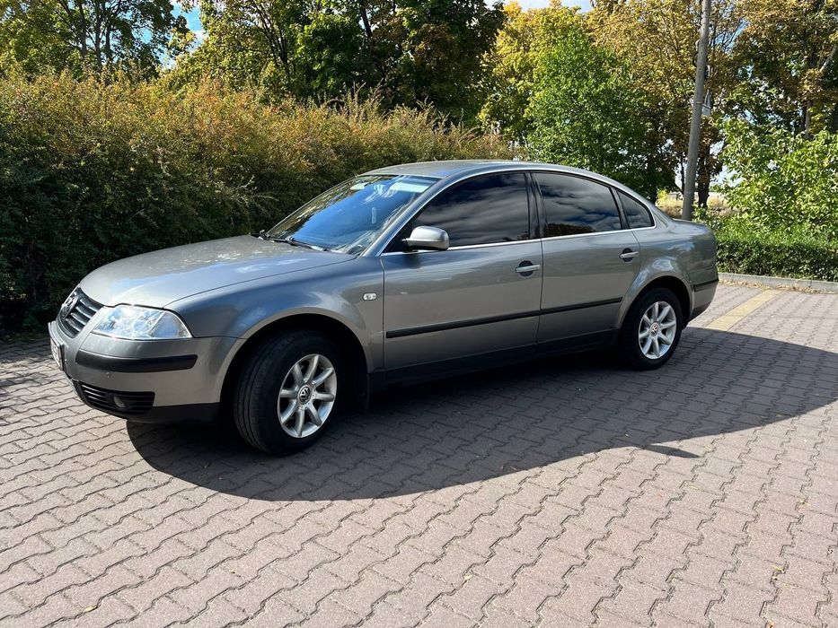 Volkswagen Passat B 5 +