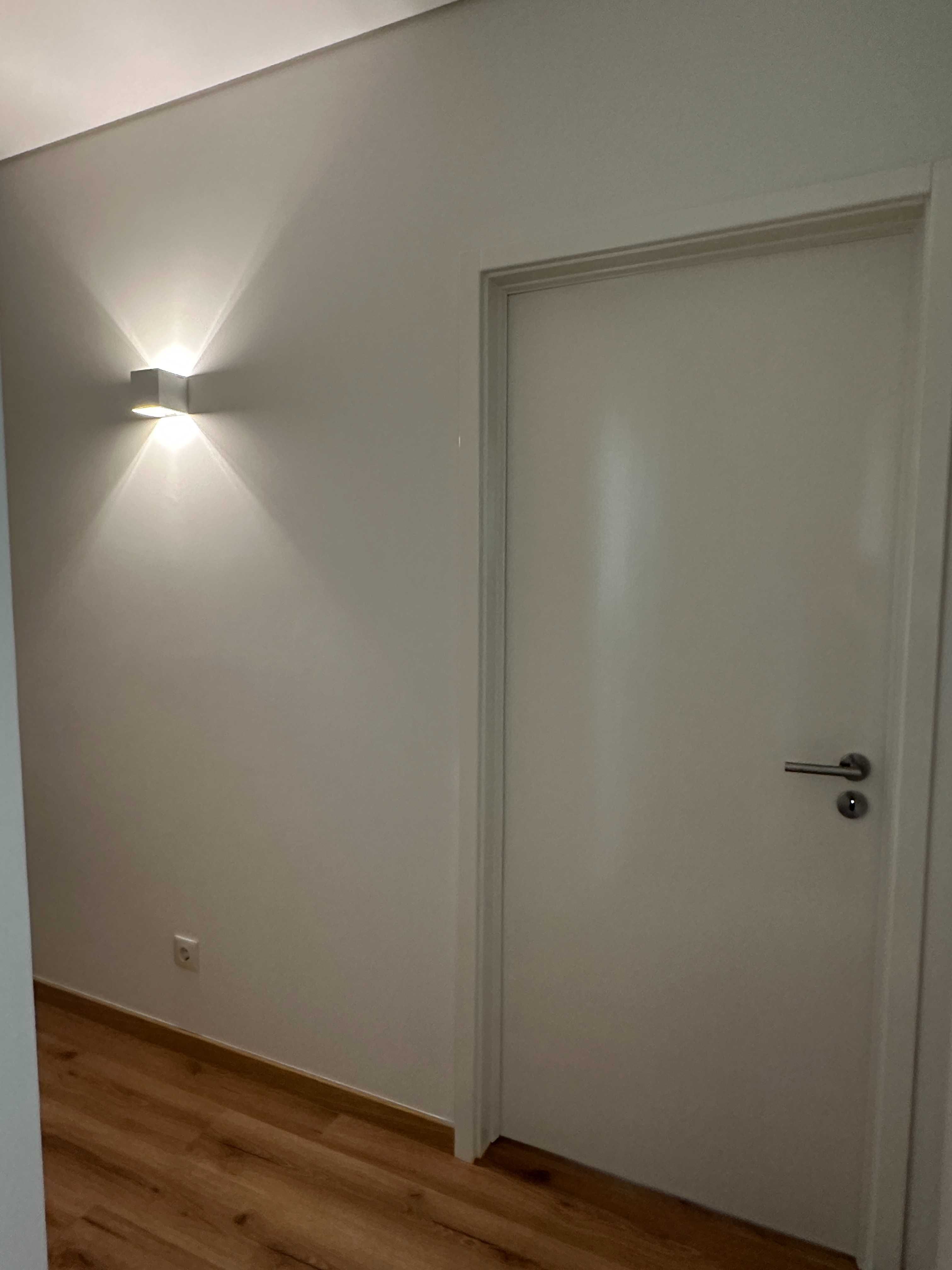Fabuloso Quarto individual com WC. Excelente localização | Homem/Rapaz