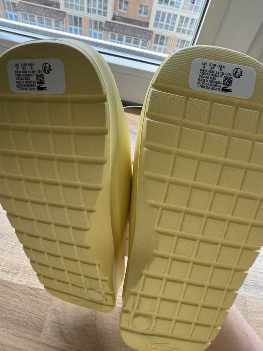 Продам оригінальні слайди Lacoste