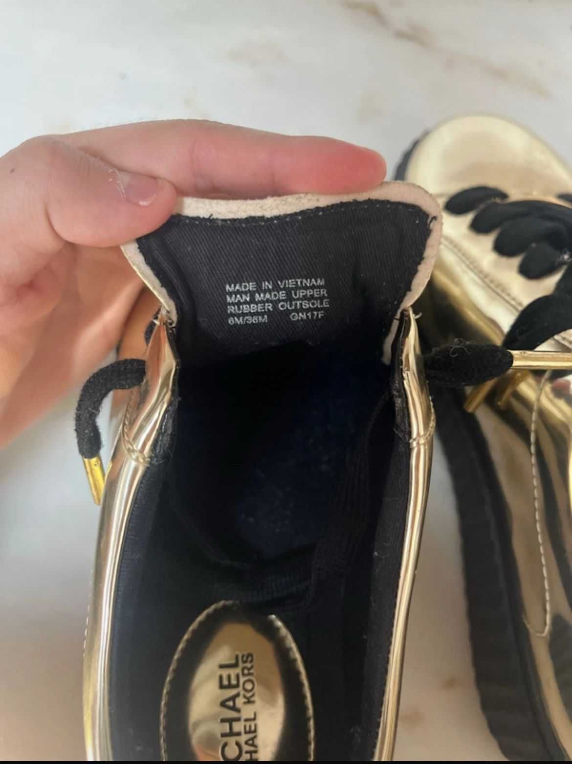 Tênis Michael kors