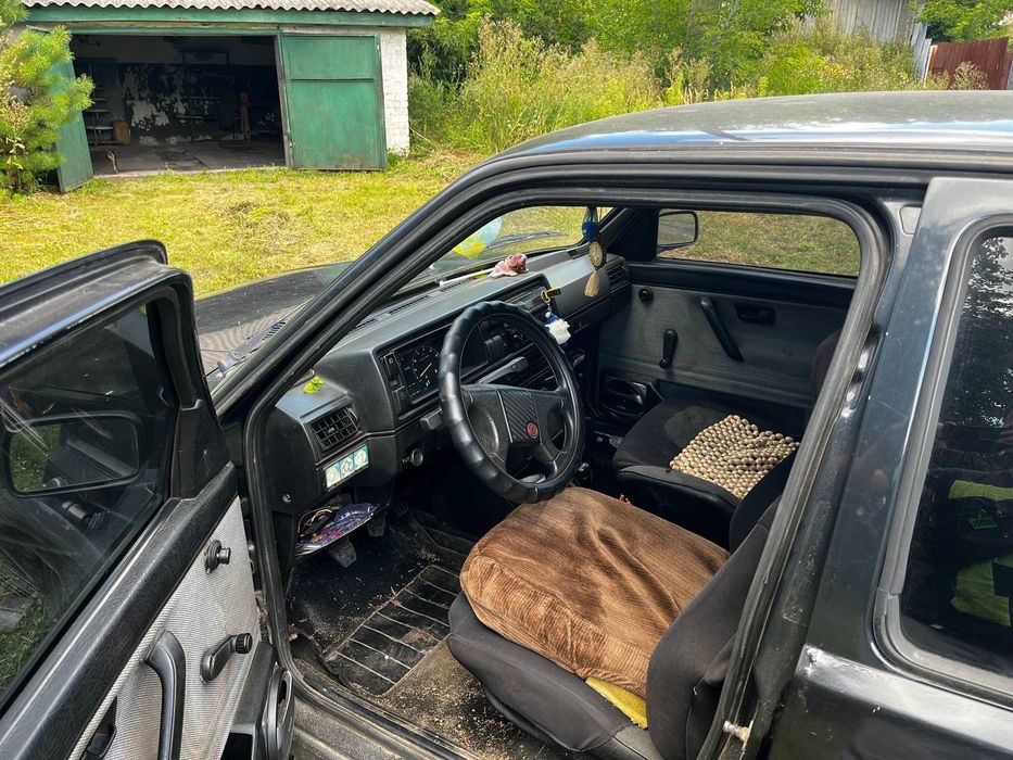 Volkswagen Golf 2